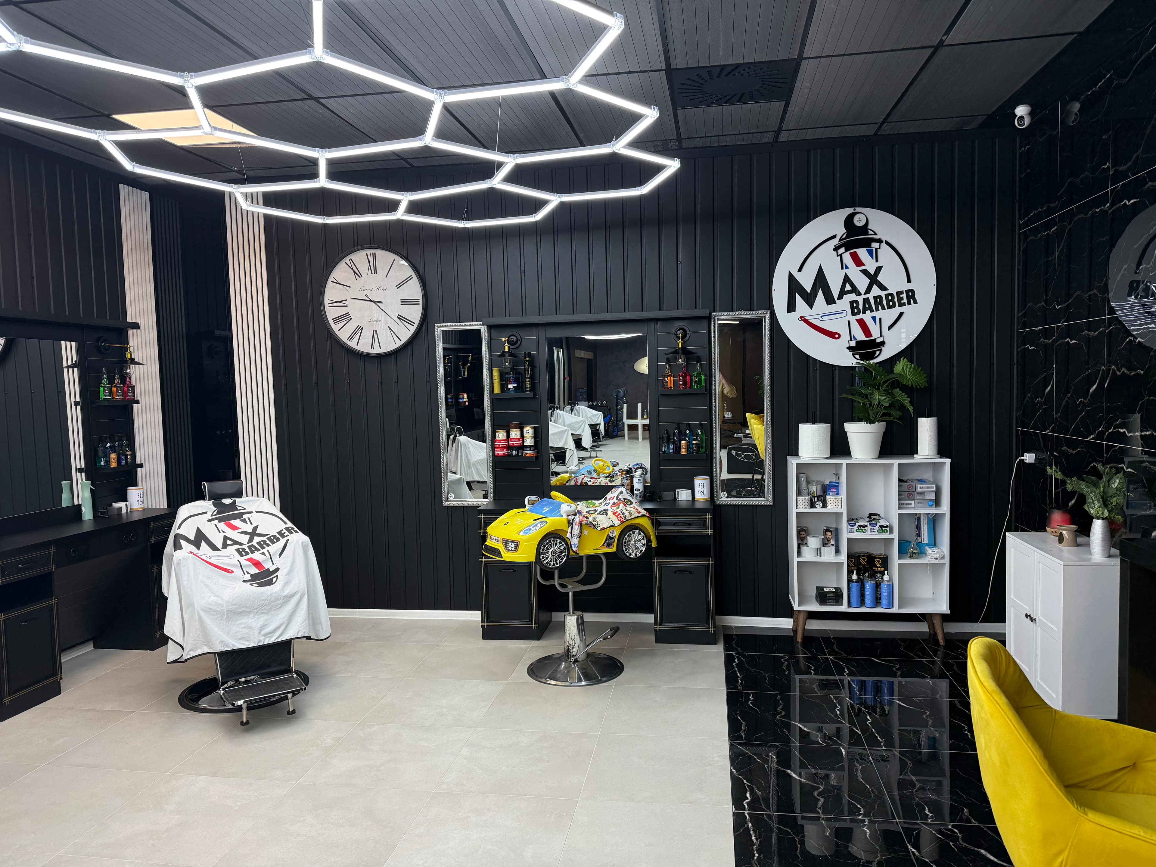 Max Barber interiér 2